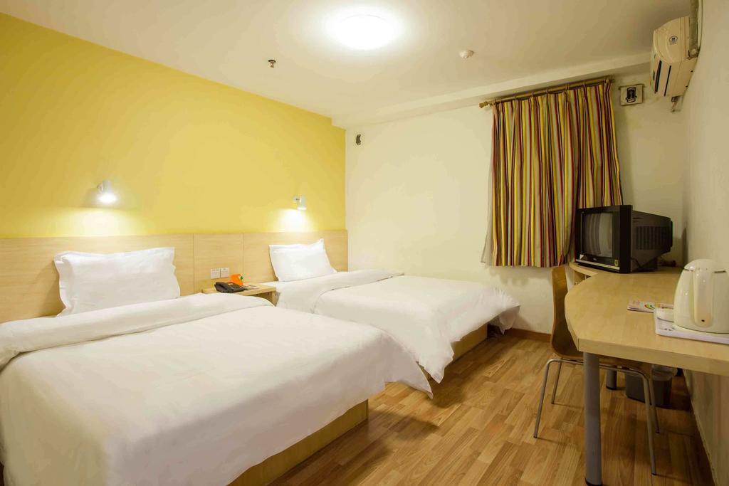 7Days Inn Changsha Xiangjiazhong Road Kaifu Temple Værelse billede